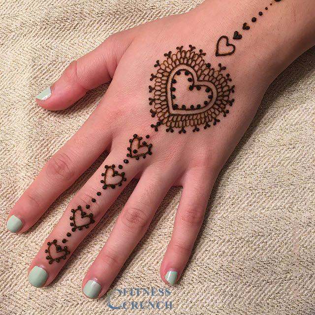 simple mehndi designs for kids 