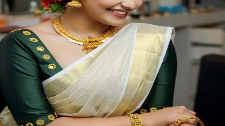 Mirror Work Kerala Saree Blouse Designs 2018