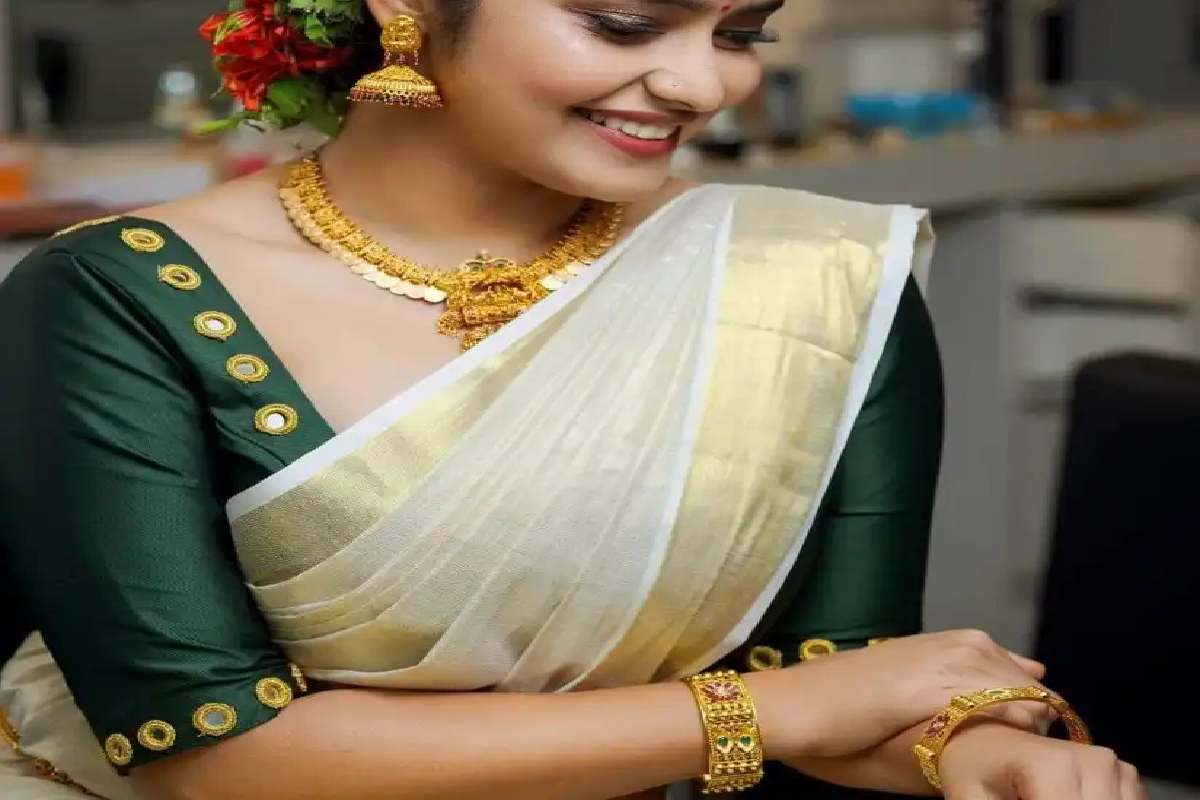 Mirror Work Kerala Saree Blouse Designs 2018