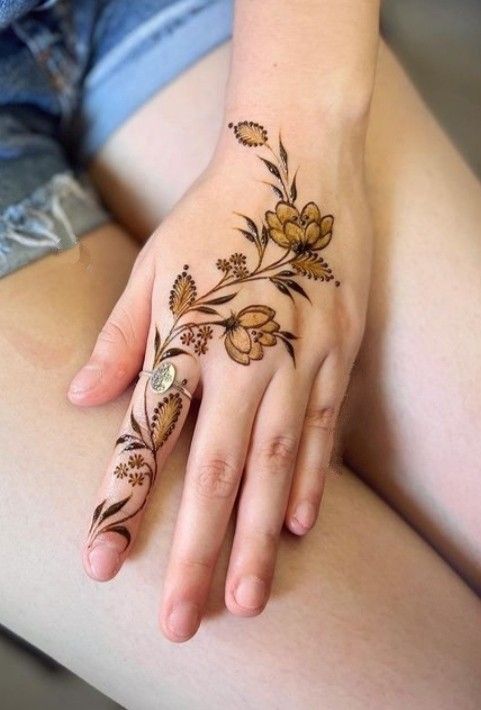 Simple Henna Design!