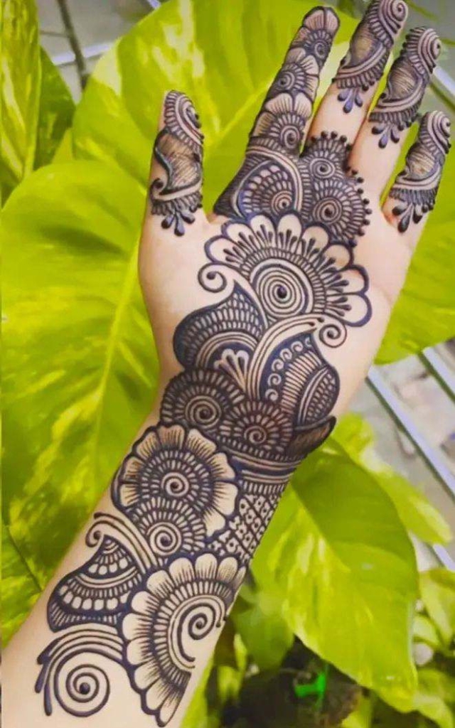 Bridal Mehandi Designs Simple